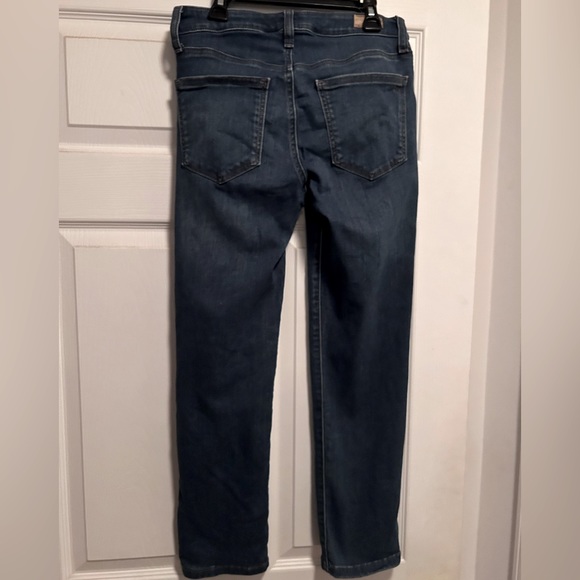 Crown and Ivy Straight Leg High Rise Jeans Women’s 4 - Picture 2 of 6